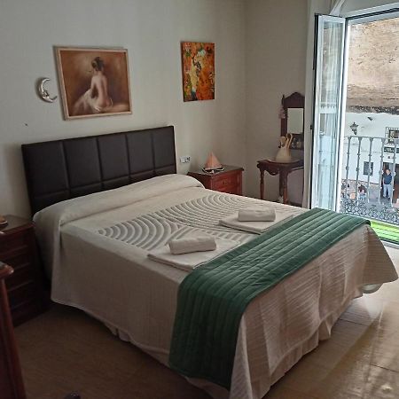 La Casa Del Rio Lejlighed Setenil De Las Bodegas Eksteriør billede